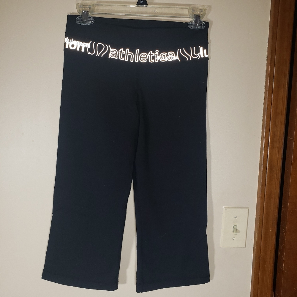 Lululemon Athletica Women's Capri's Sz Med.